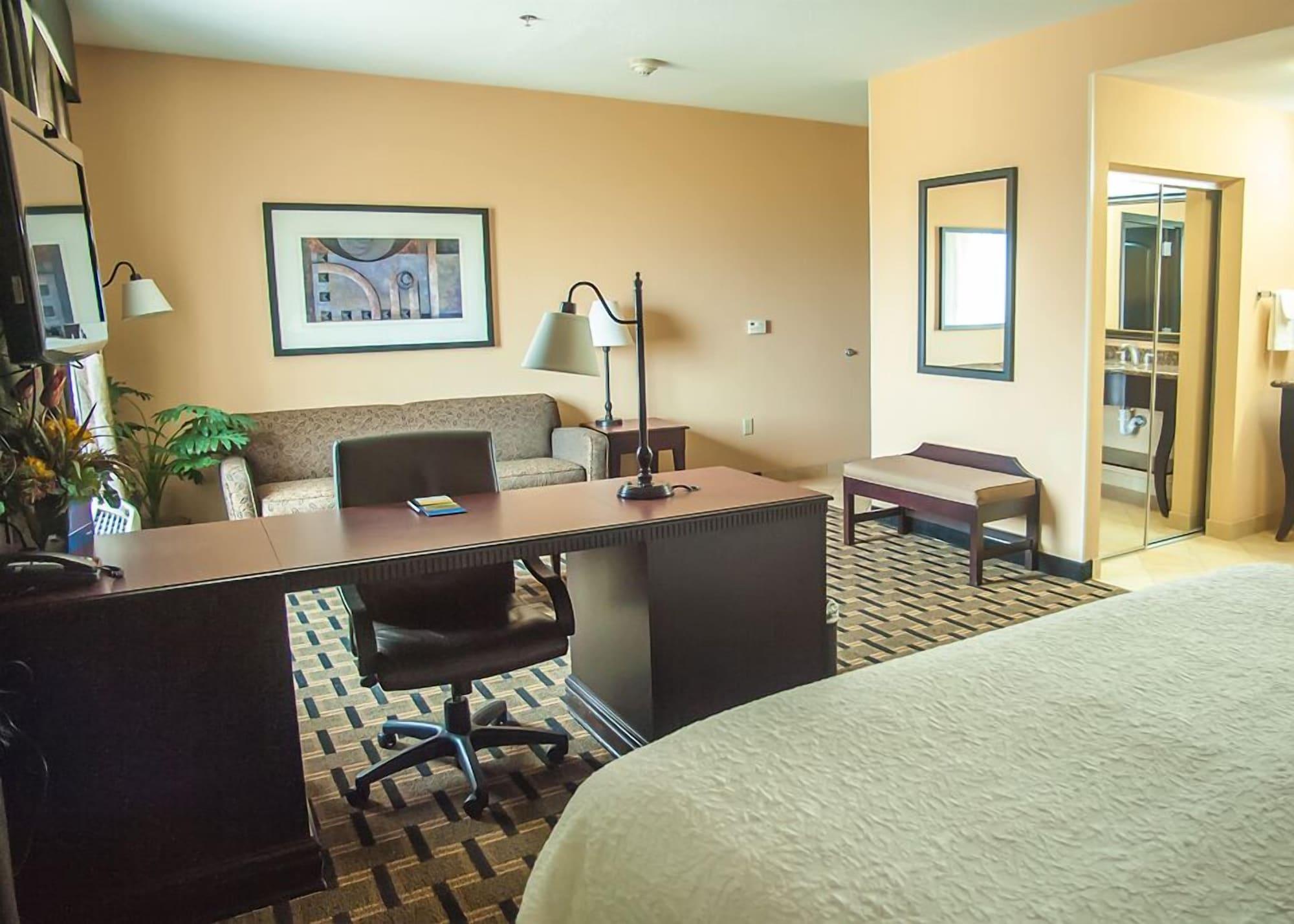Hampton Inn & Suites Palestine Esterno foto
