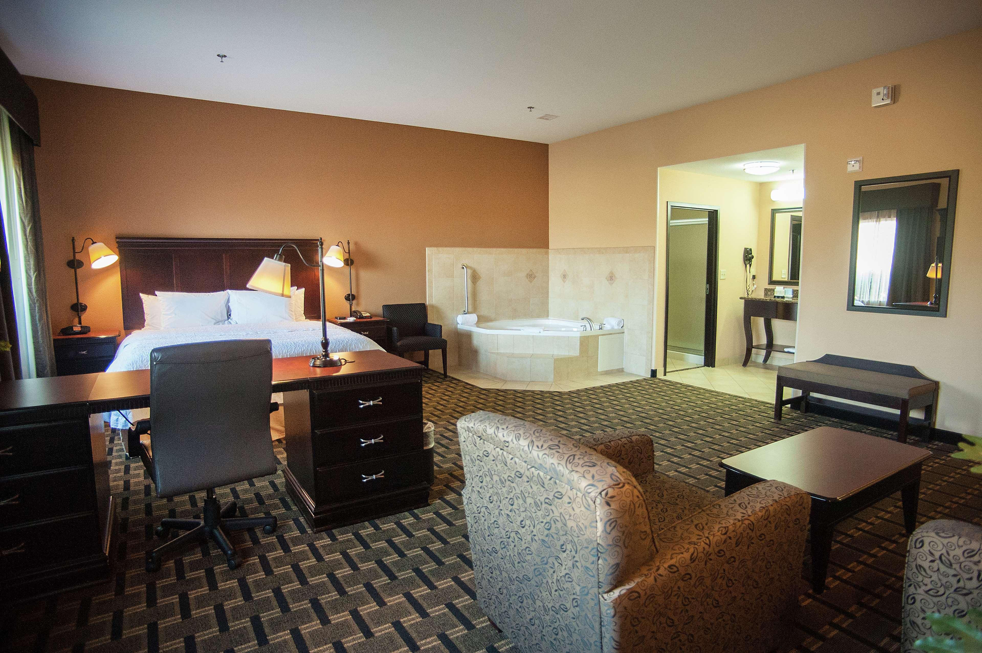 Hampton Inn & Suites Palestine Esterno foto