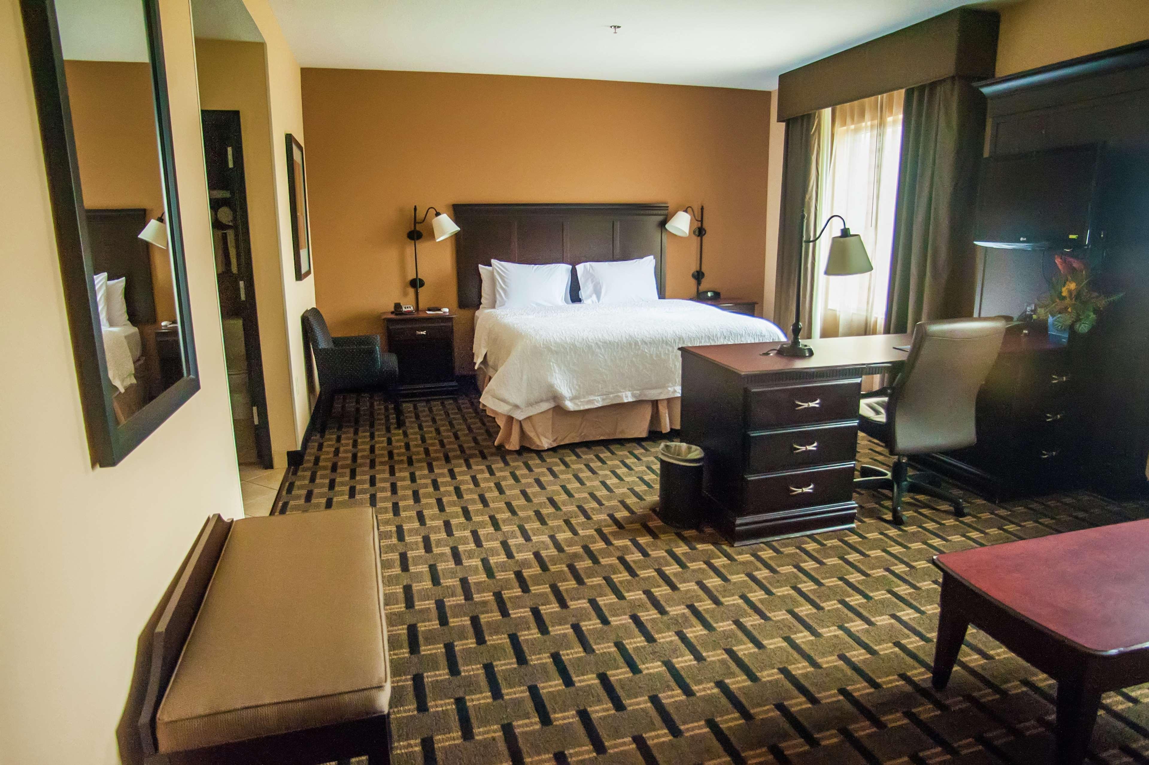 Hampton Inn & Suites Palestine Esterno foto