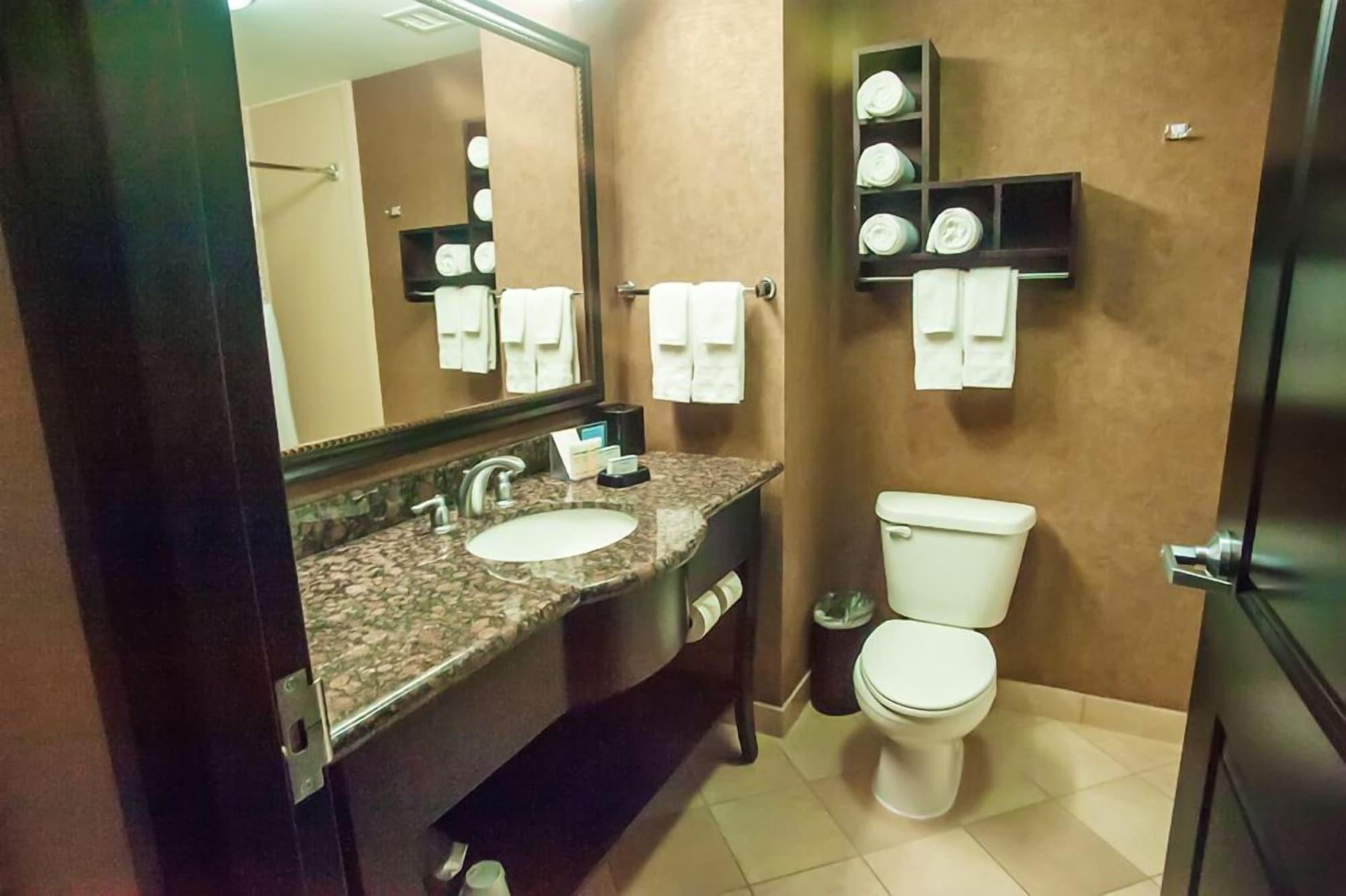 Hampton Inn & Suites Palestine Esterno foto