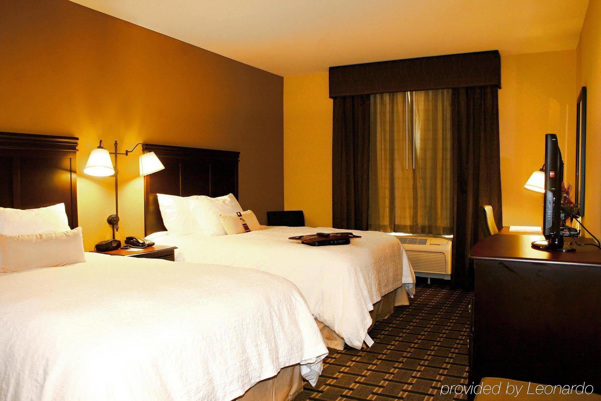 Hampton Inn & Suites Palestine Esterno foto